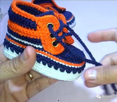 成人织毛球鞋教程视频,跟随视频教程，制作独一无二的毛球鞋