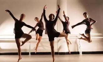 成人舞蹈女生视频教学