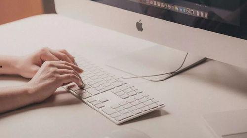 成人如何坚持写字呢视频