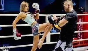 成人进阶搏击训练视频,高效提升实战技巧与体能