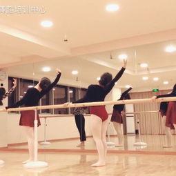 合肥成人爵士舞视频培训,跟随节奏，舞动青春风采
