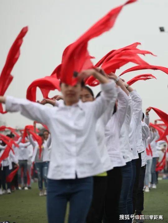 成人腰鼓基本打法视频,轻松掌握传统舞蹈魅力